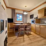 Rosengartl Krimml Apartment *